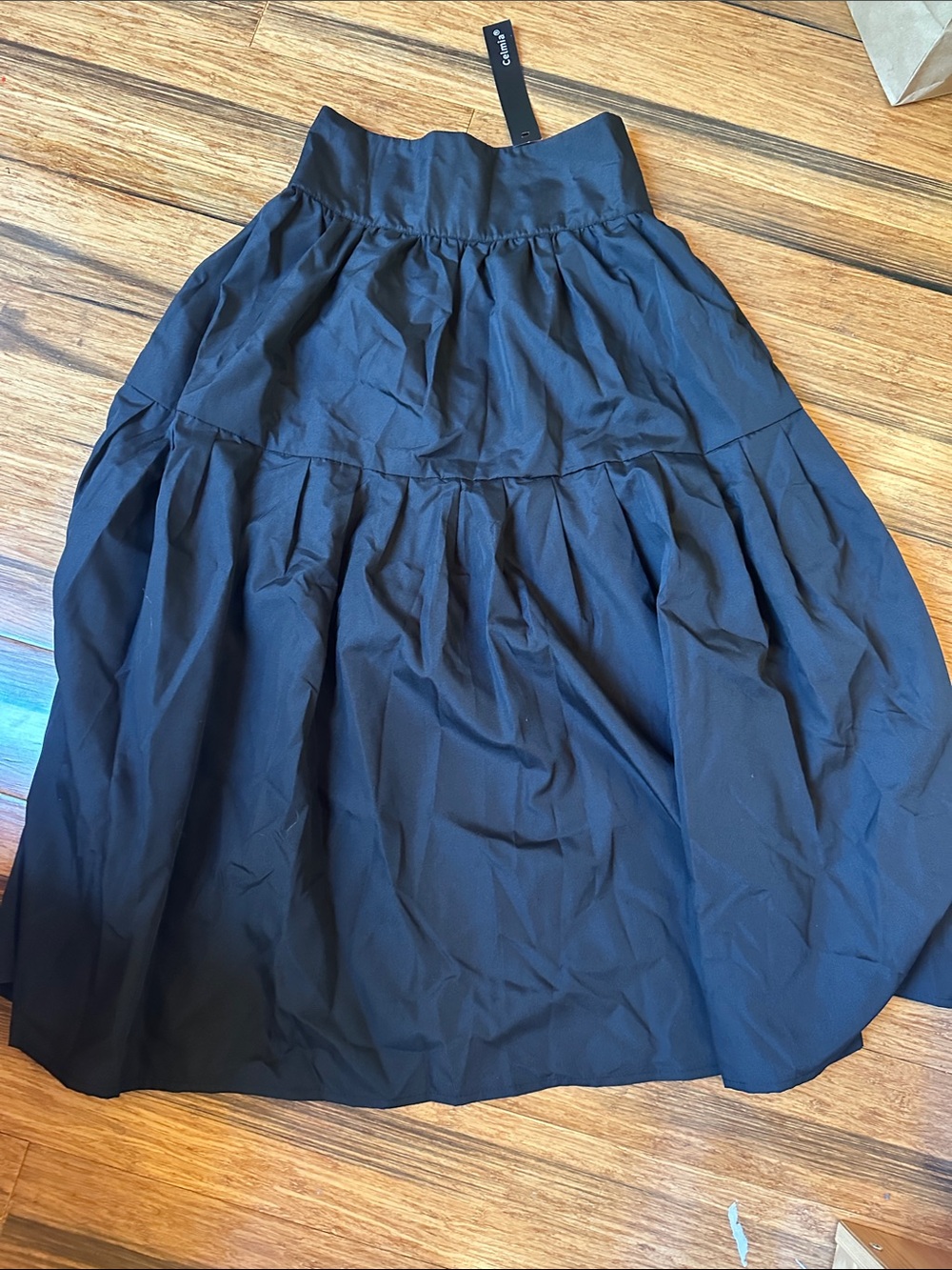 Celmia Black Tiered A-Line Midi Skirt